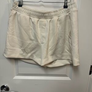 A New Day Women's Cream Athletic Shorts
